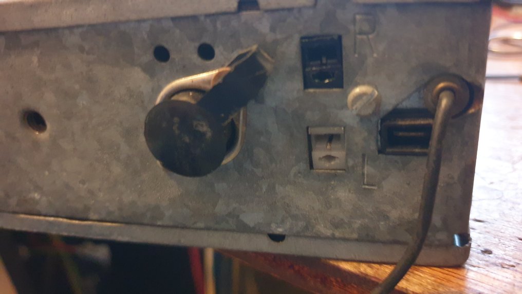 Becker Porsche Mercedes BMW - Europa 588 Αυτόματο ραδιόφωνο #1.0