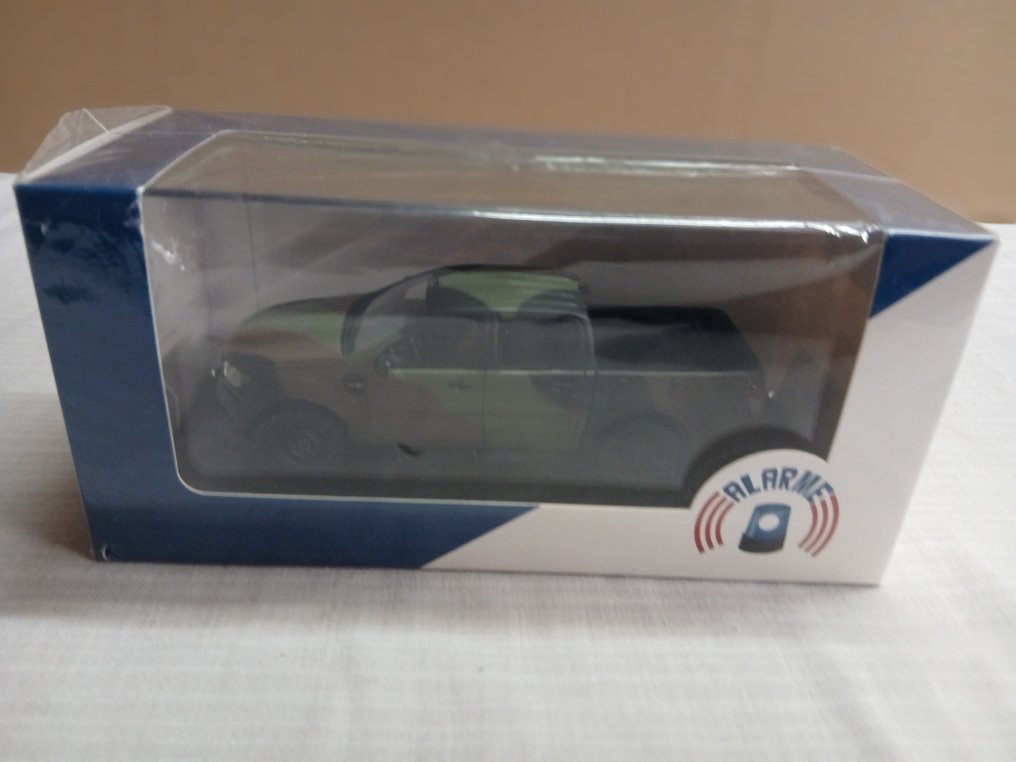Momaco 1:43 - Modelauto - Ford Ranger 4 portes militaire OTAN #1.0