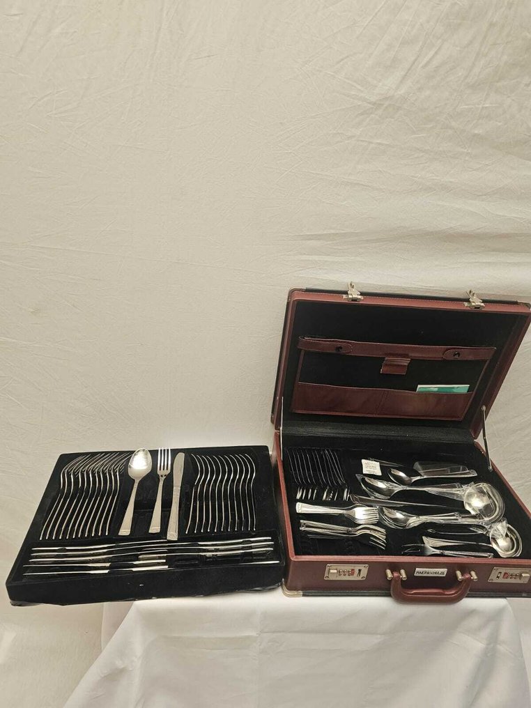 Maier & Schulze, Solingen - 12人用餐具套装 - 包括证书 - 18/10 不锈钢和 23/24 克拉黄金。 #2.1