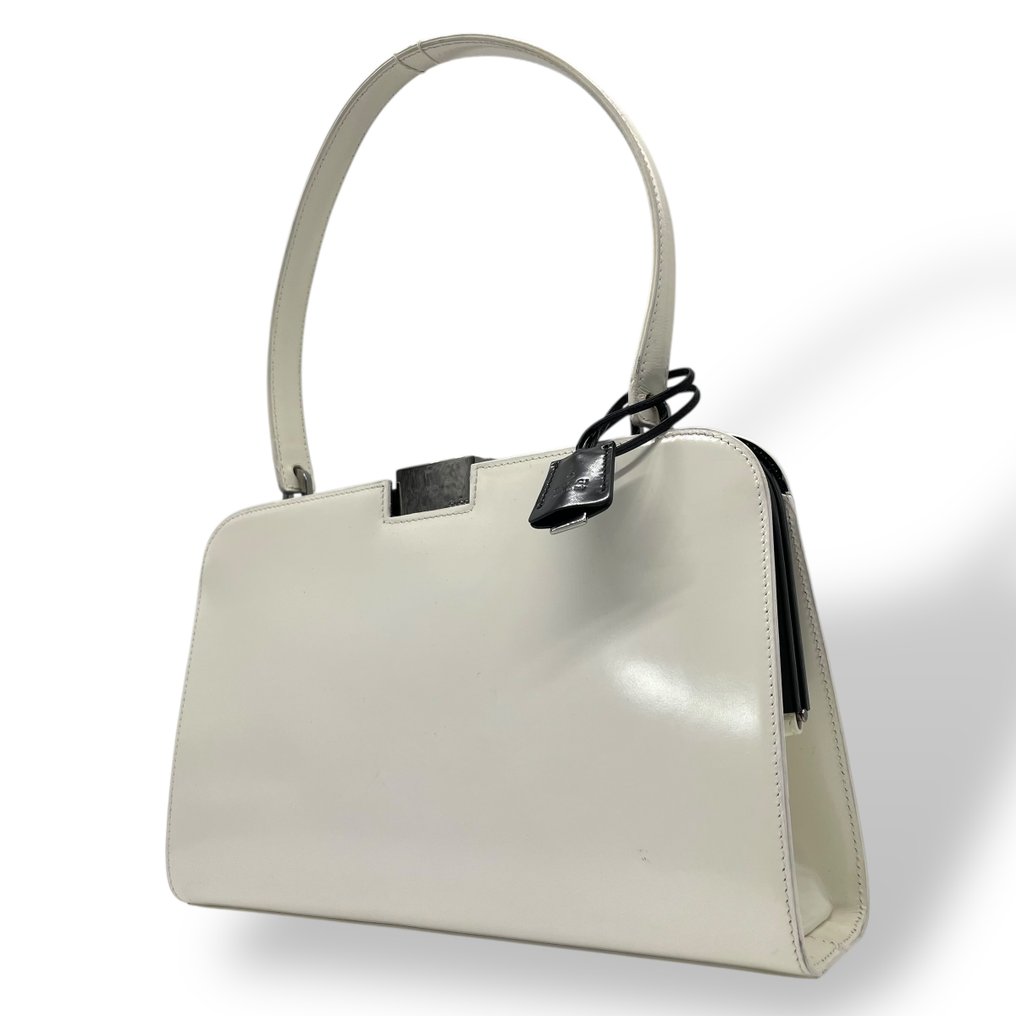 Gucci - Vintage Patent Leather Structured Top Handle Handbag with Padlock Detail - Τσάντα #1.0