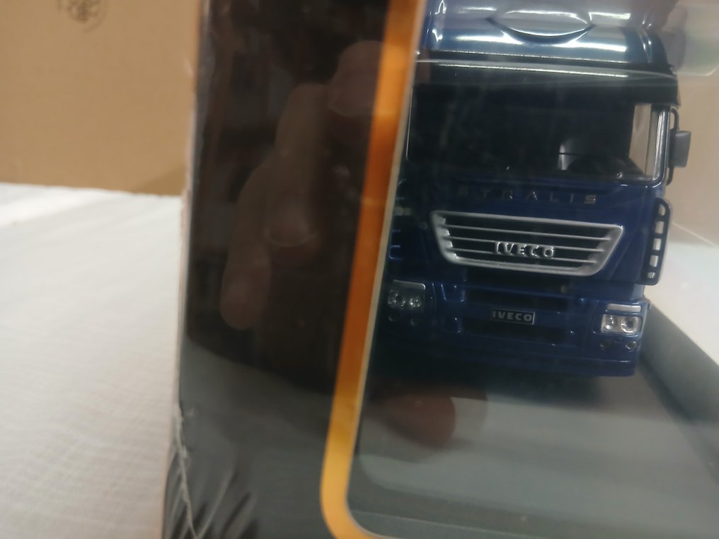 IXO 1:43 - 模型卡车 - Iveco Stralis 2012 #3.2