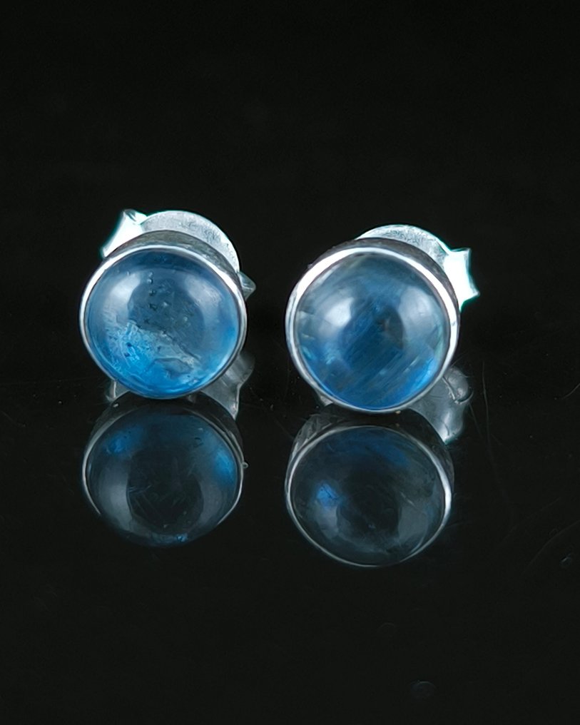 Cianita Cabochões - Altura: 7 mm - Largura: 7 mm- 1.69 g - (2) #1.0