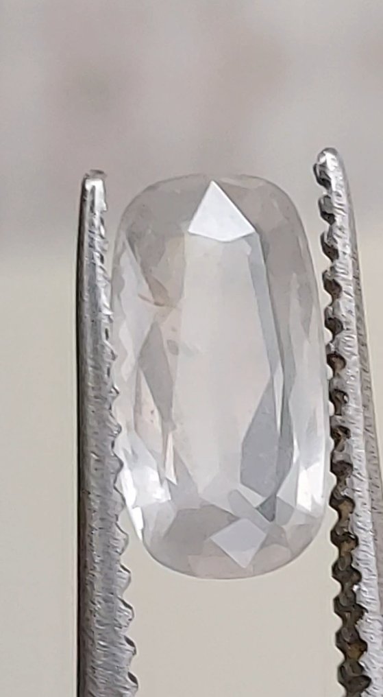 Sapphire  - 2.36 ct - Antwerp Laboratory for Gemstone Testing (ALGT) #3.2