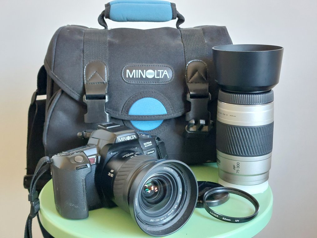 Minolta Dynax 505si Super + 3.5–5.6/28–80mm + 4.5–5.6/75–300mm | Αντανακλαστική φωτογραφική μηχανή με μονό φακό (TLR) #1.0