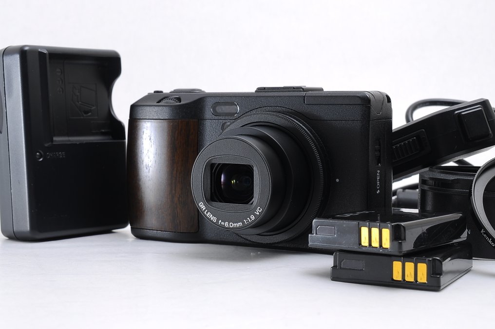 Ricoh GR Digital IV 数码相机 #1.0