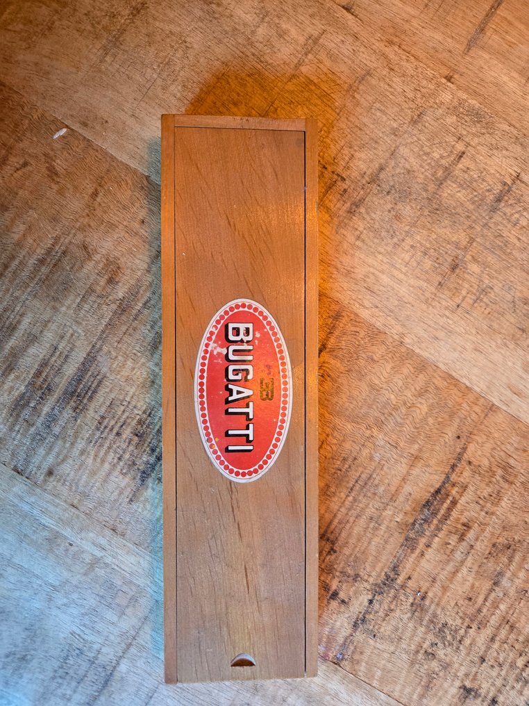 Bugatti - G.35 - Homem - 1990 #4.3