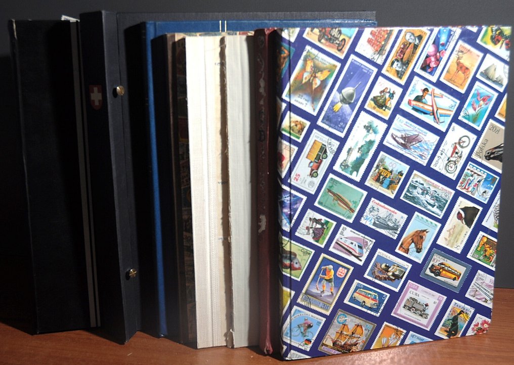 瑞士  - 在各种库存簿中查找 + 一个空的 DAVO 磁带 #1.0