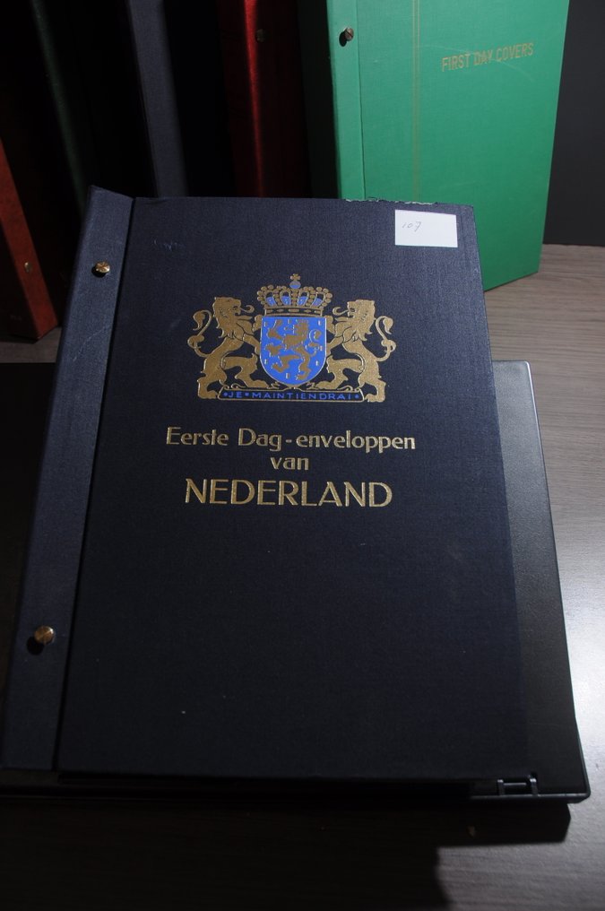 荷兰  - 百枚首日封收藏，收录于各种相册中 #1.0
