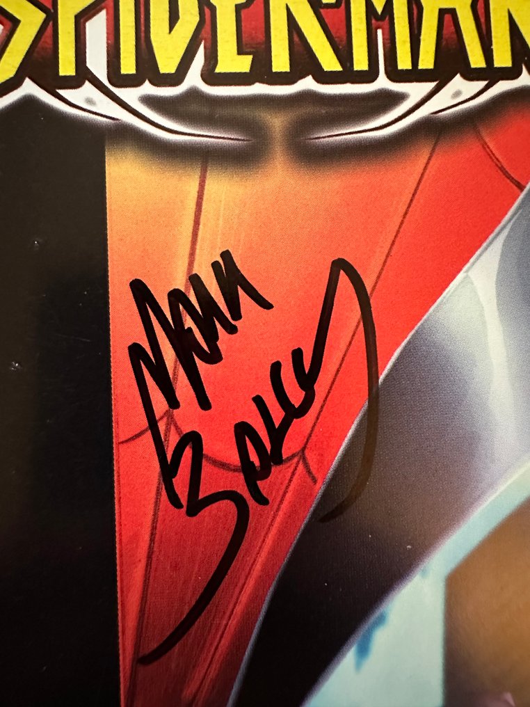 Ultimate Spider-Man (Vol. 1) #6 - Big Time Super Hero - Signed by Mark Bagley - 1 Signed comic - EO - 2001 #1.0