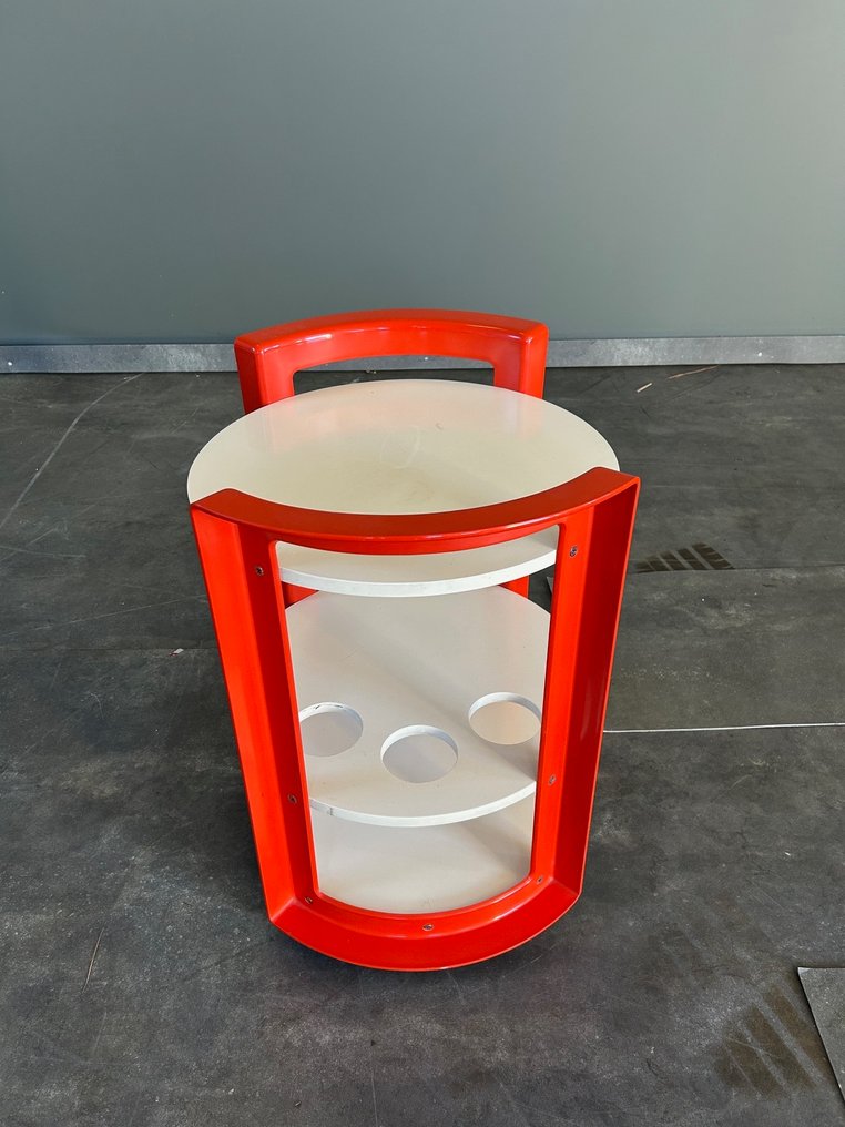 Stolik na kółkach - Drewno, Plastik #1.0