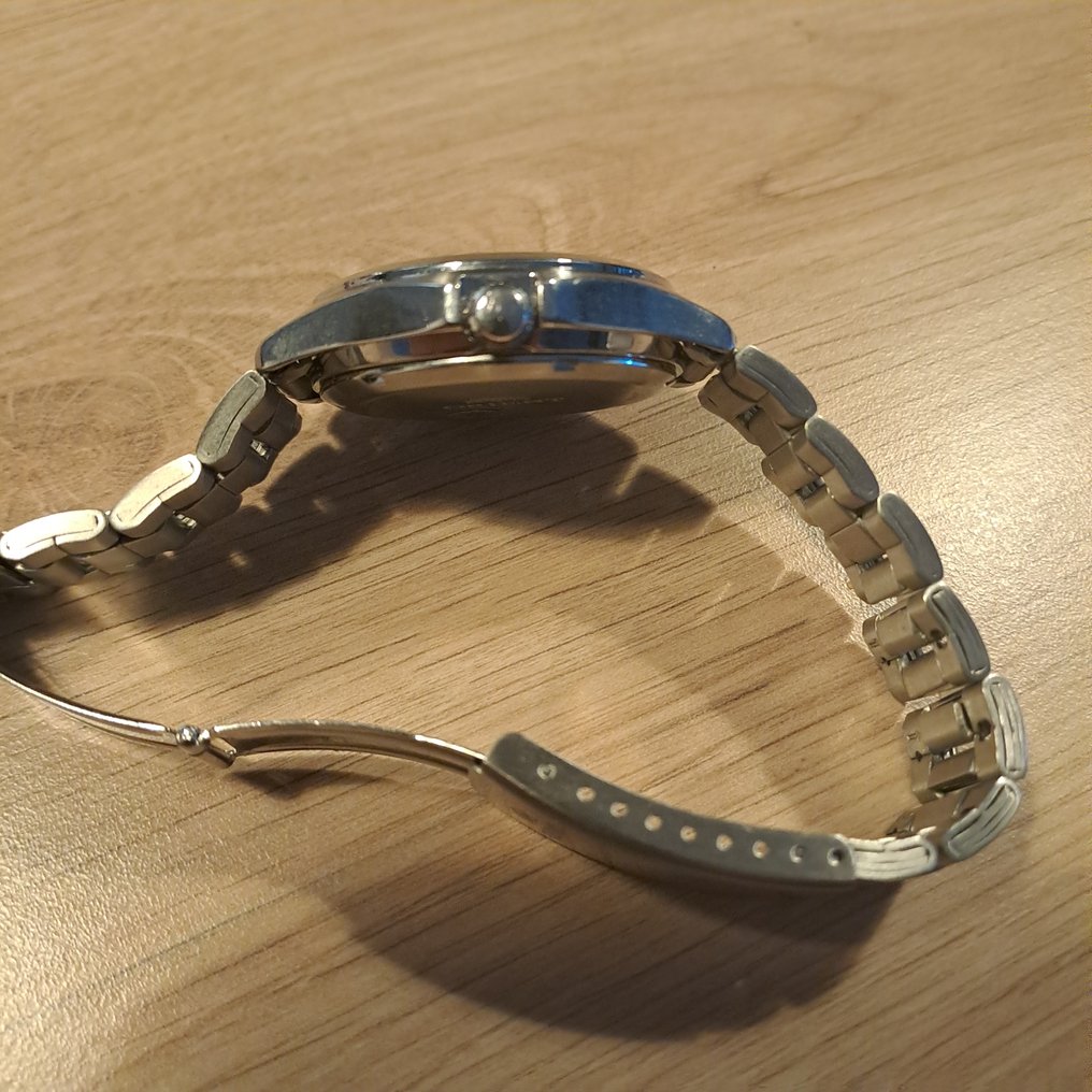 Orient - Automatic "NobleTime" - Ingen mindstepris - F490 - Unisex - 2024 #1.0