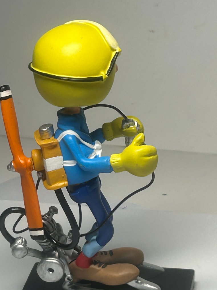 Gaston - Gastón -les inventions - Patins a Glace #4.3