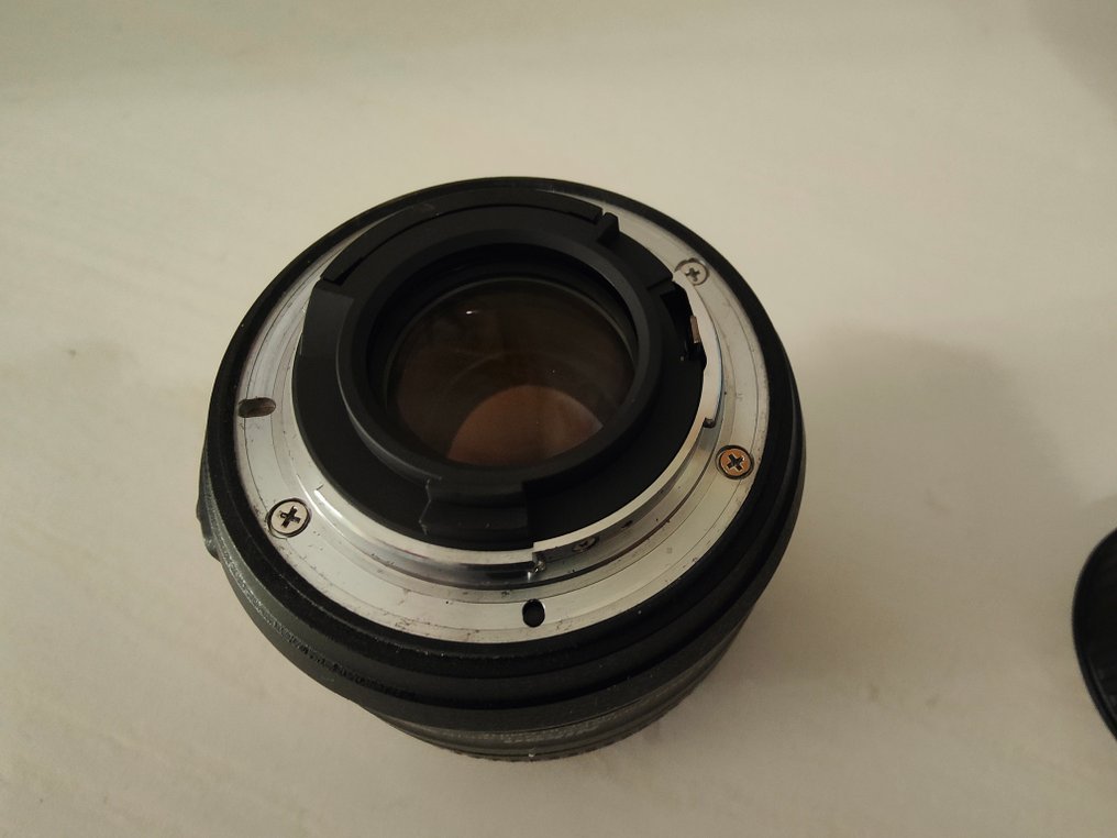 Nikon DX AF-S NIKKOR 35mm 1:1.8 G Φακός prime #3.2