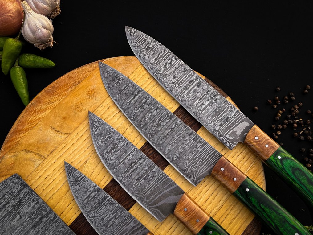 R.S Knives - 厨刀 -  厨师刀 - 彩色 pakkawood 板，橄榄木隔片，钢钉/扭纹刀片，锋利的边缘 - 英国 - 五件厨师刀套装 #4.3