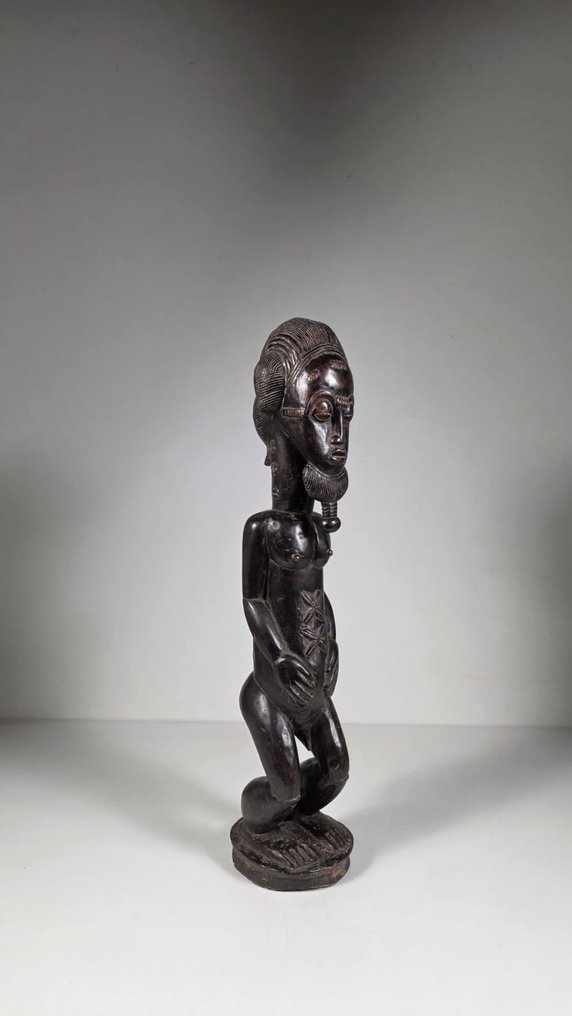 Statua in legno - Baule - Costa d’Avorio  (Senza prezzo di riserva) #1.0