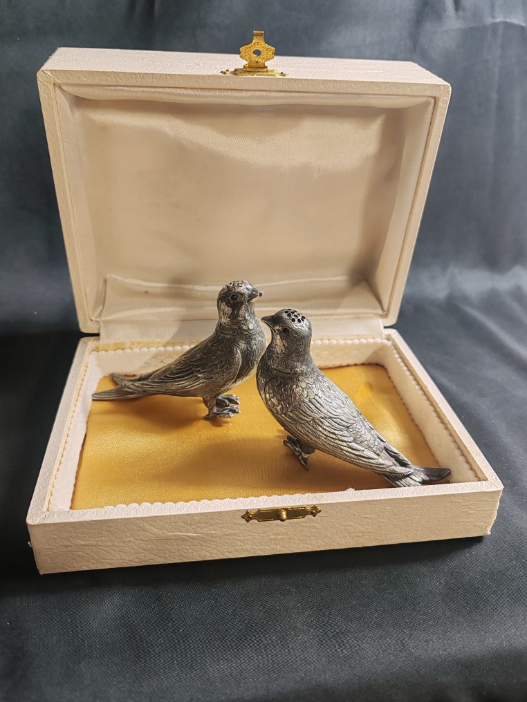 Saliera e pepiera (2) - piccioni - Placcato argento #1.0