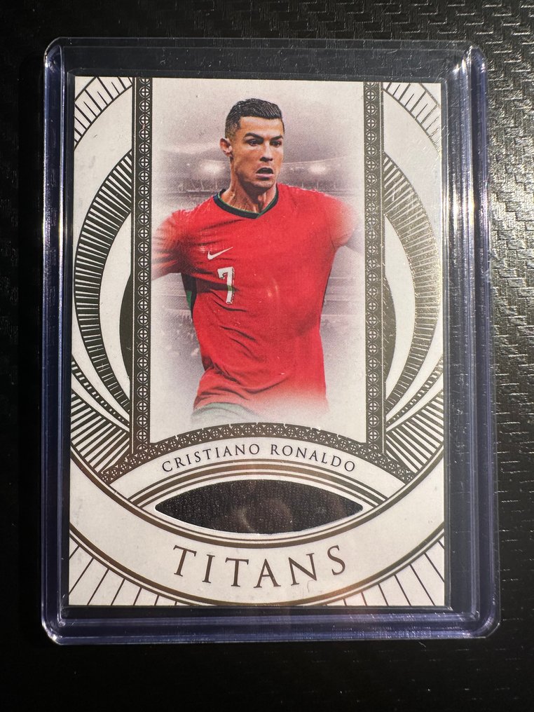 2017 Futera Titans Cristiano Ronaldo /15 - 1 Card - Excellent (EX) #1.0