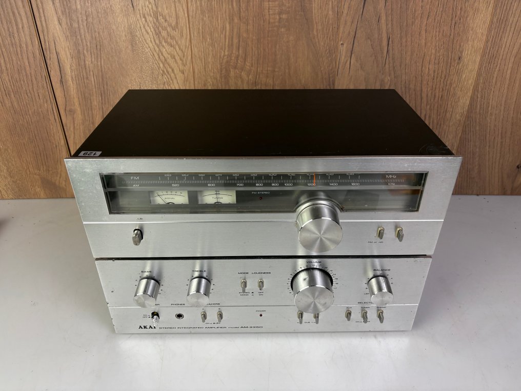 Akai - AM-2250 Solid state integrated amplifier, AT-2250 Tuner - Stereo set #4.3