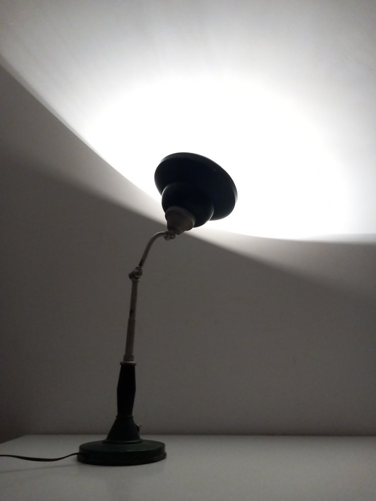 Lariolux - Table lamp - Adjustable age 50 - Steel, Aluminium #2.1