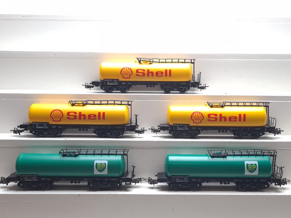 Märklin H0 - 4651/4653 - 模型貨運火車 (5) - 5辆壳牌和BP的锅车 - DB #1.0