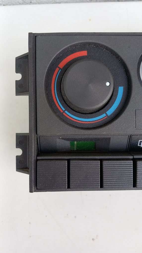 Parte di auto (1) - Alfa Romeo - Quadro comandi aria alfa 164 - 1980-1990 #1.0