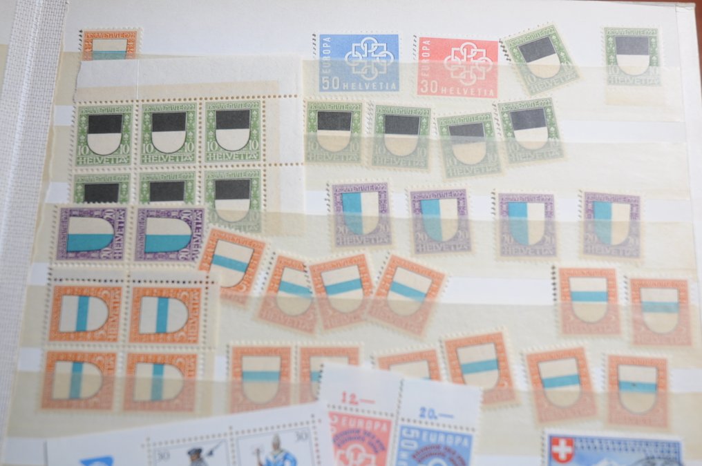 瑞士  - 在各种库存簿中查找 + 一个空的 DAVO 磁带 #4.3