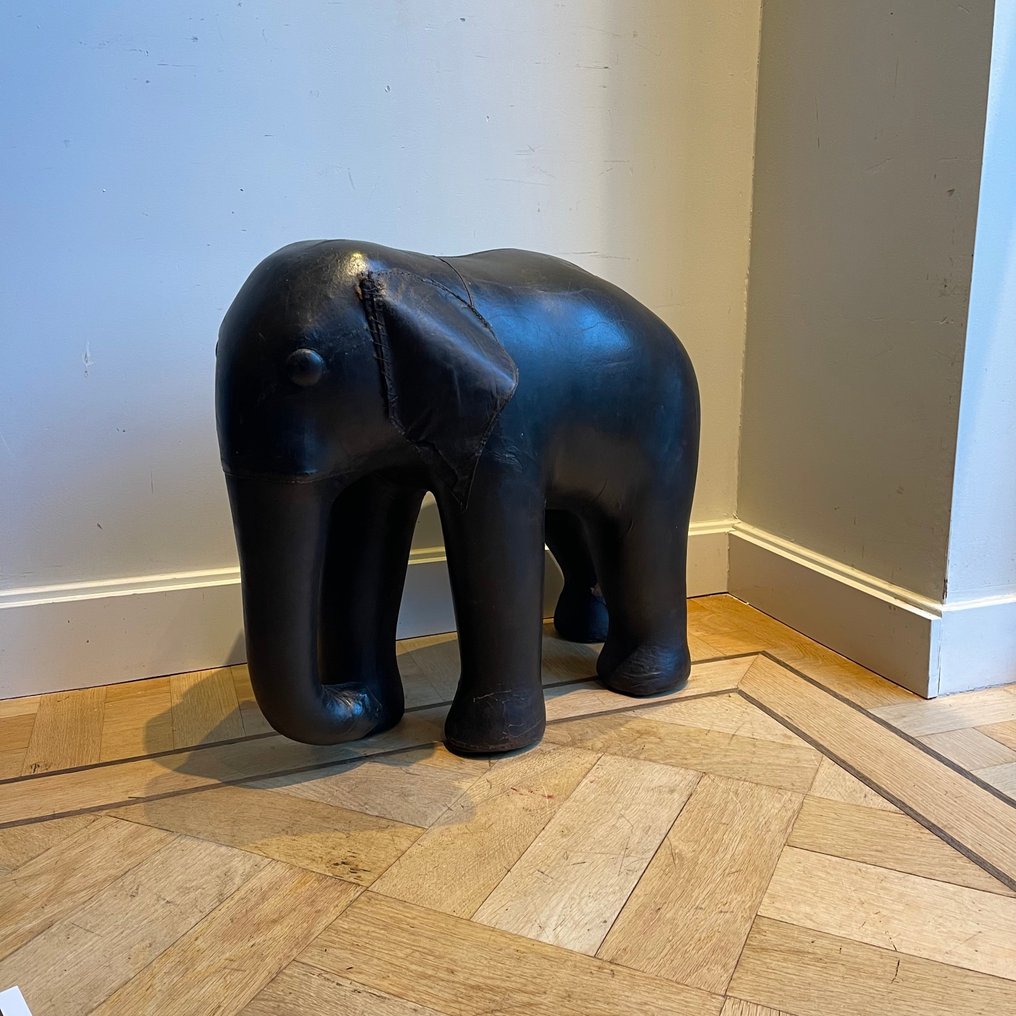 Voetenbank in de stijl van Dimitri Omersa/Abercrombie & Fitch - Podnóżek - Skóra #1.0