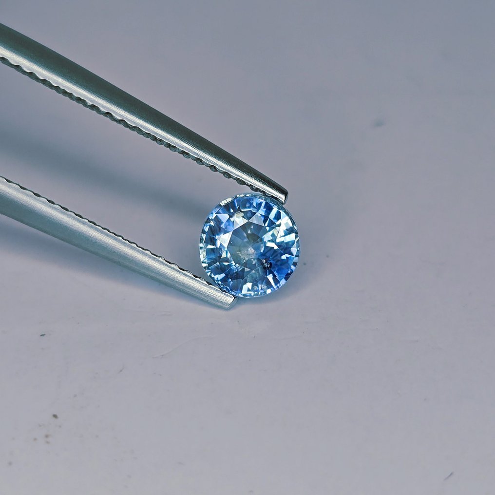 没有保留价 蓝色 蓝宝石  - 1.09 ct - 国际宝石研究院（IGI） - 未加热，未处理 #1.0