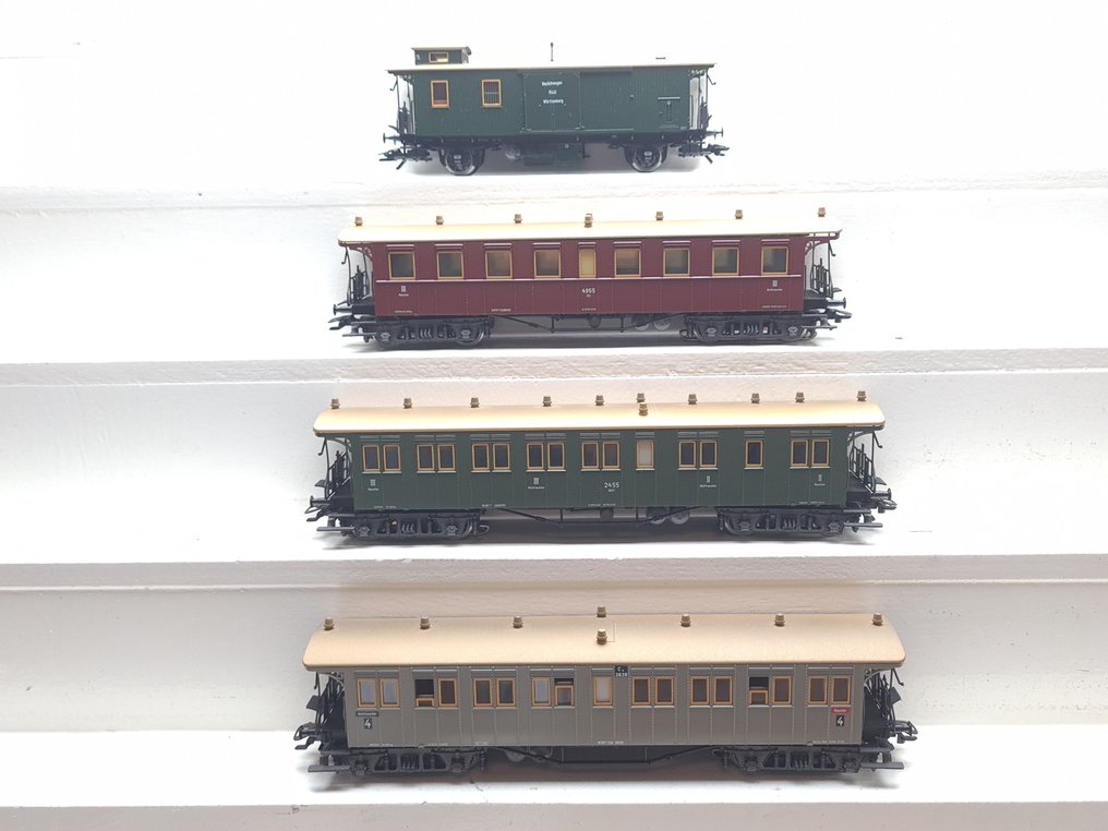 Märklin H0轨 - 4210/4211/4212/4214 - 模型火车客运车厢套装 (4) - 4辆符腾堡快速列车车厢 - K.W.St.E. #2.1