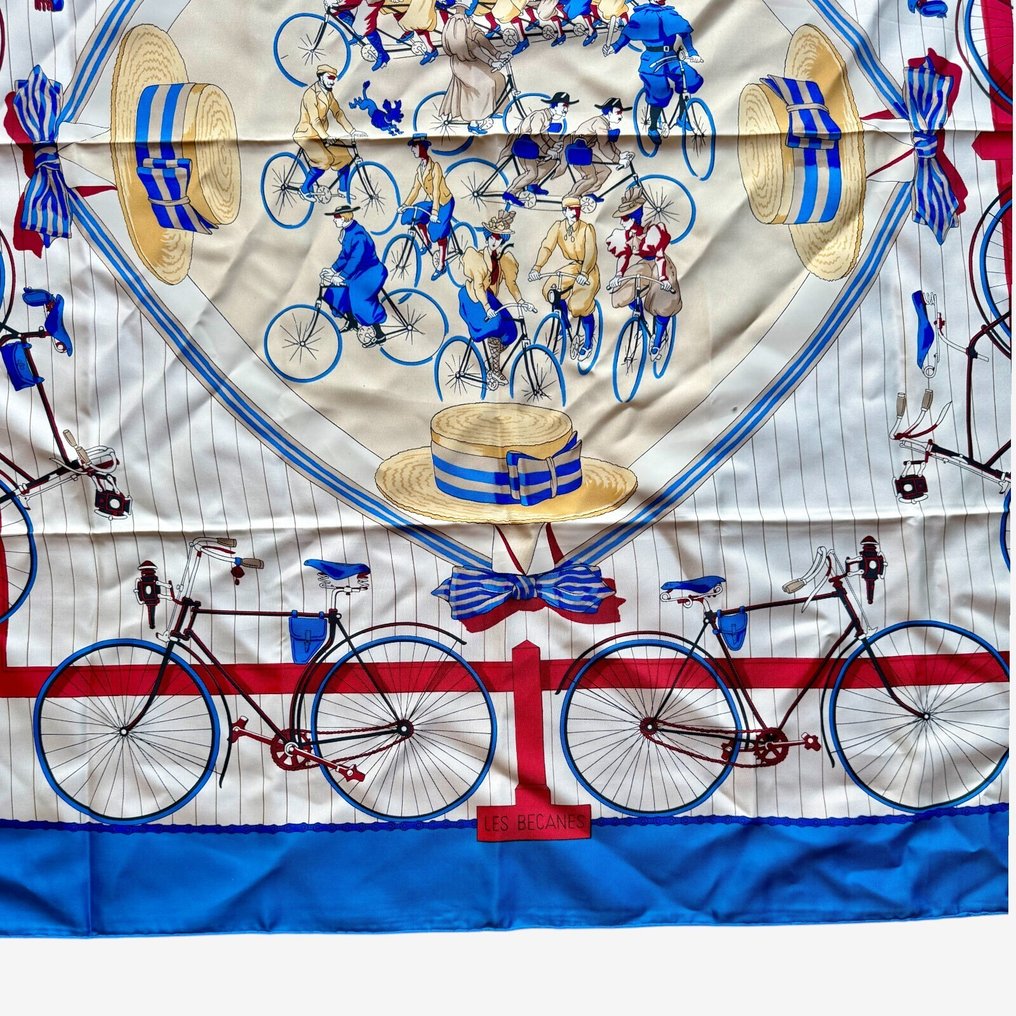 Hermès - LES BECANES - Huivi #3.2