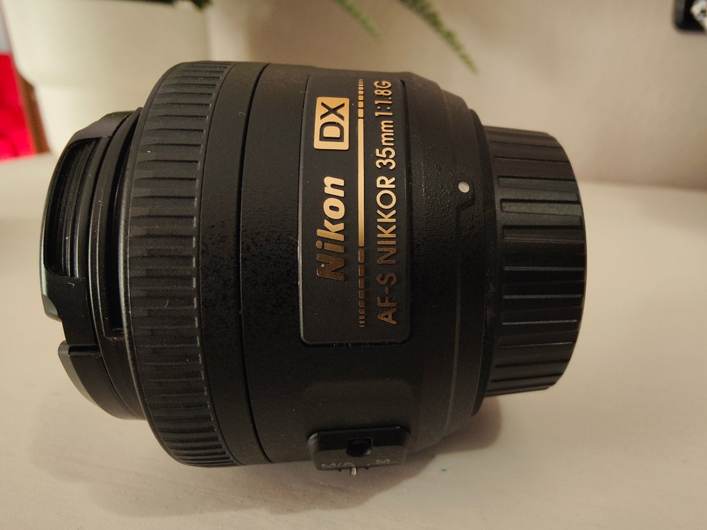 Nikon DX AF-S NIKKOR 35mm 1:1.8 G Φακός prime #1.0