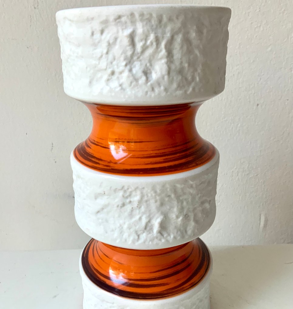 Royal KPM - Vas -  635/1 - Porțelan biscuit #2.1