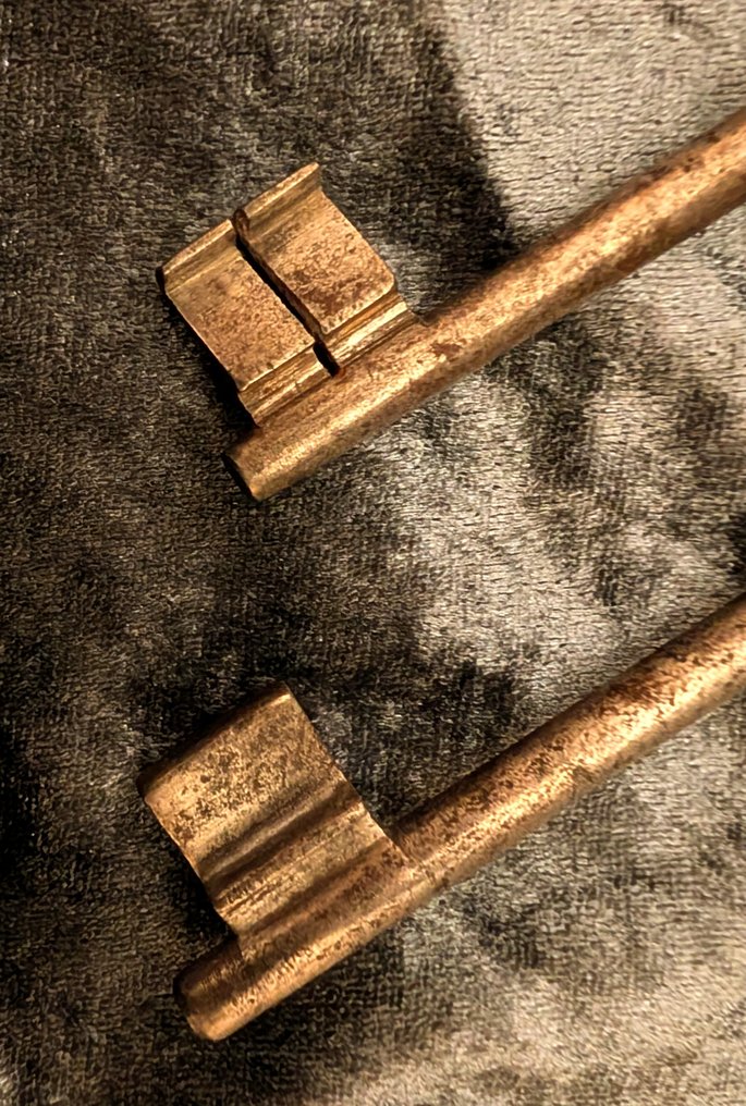 Klucz (2) Zabytkowy - Tabernacle key #3.2