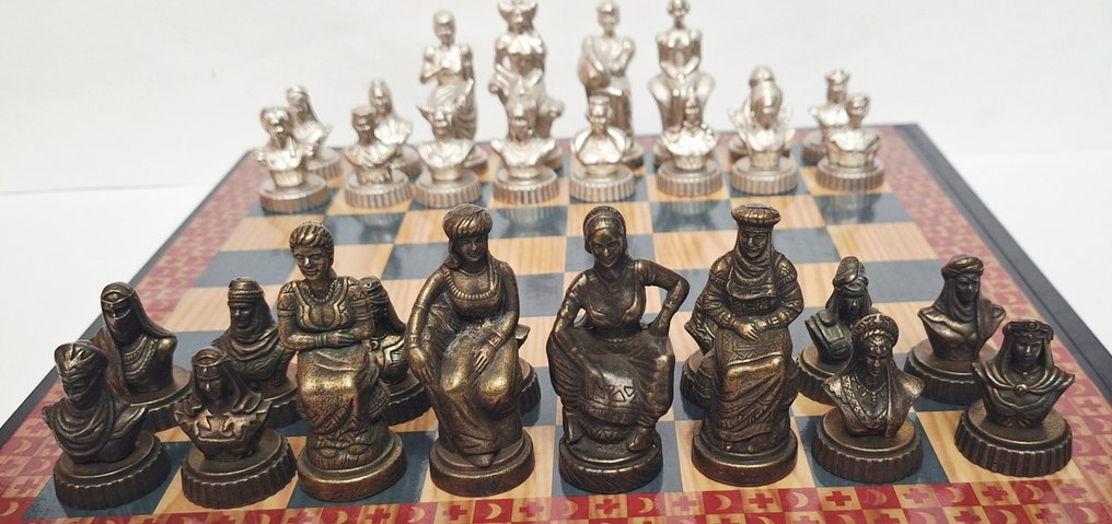 Chess set - Las Damas - Metal #3.2