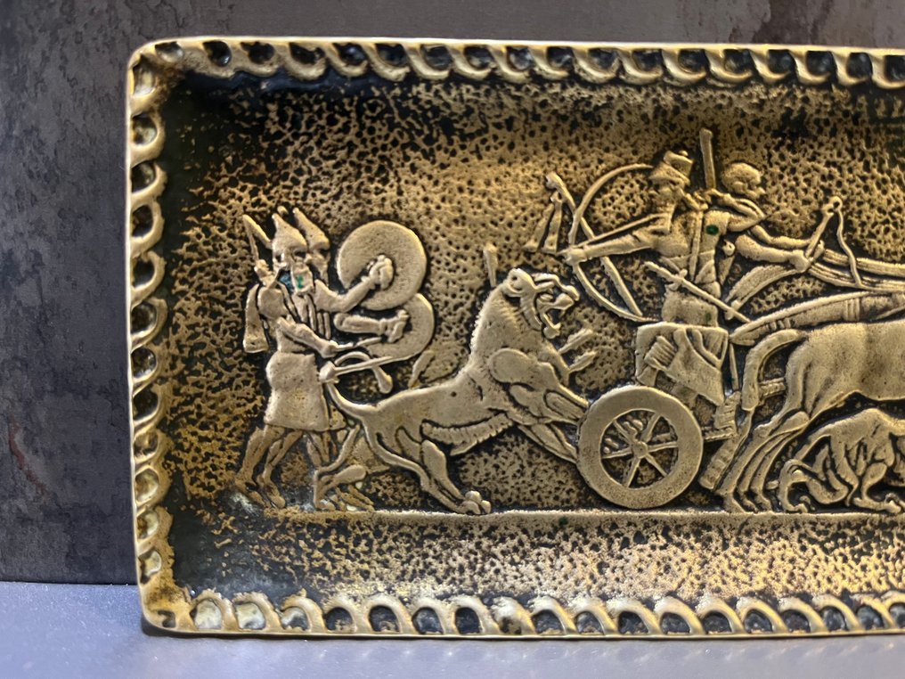 Vide poche - Max le Verrier - Η κυνηγεσία των λιονταριών του Ασούρμπανιπάλ - Γαλλία #1.0