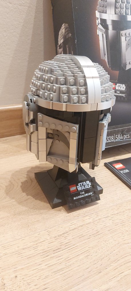 Lego Setti - 75328 - Star Wars - The Mandalorian Helmet #1.0