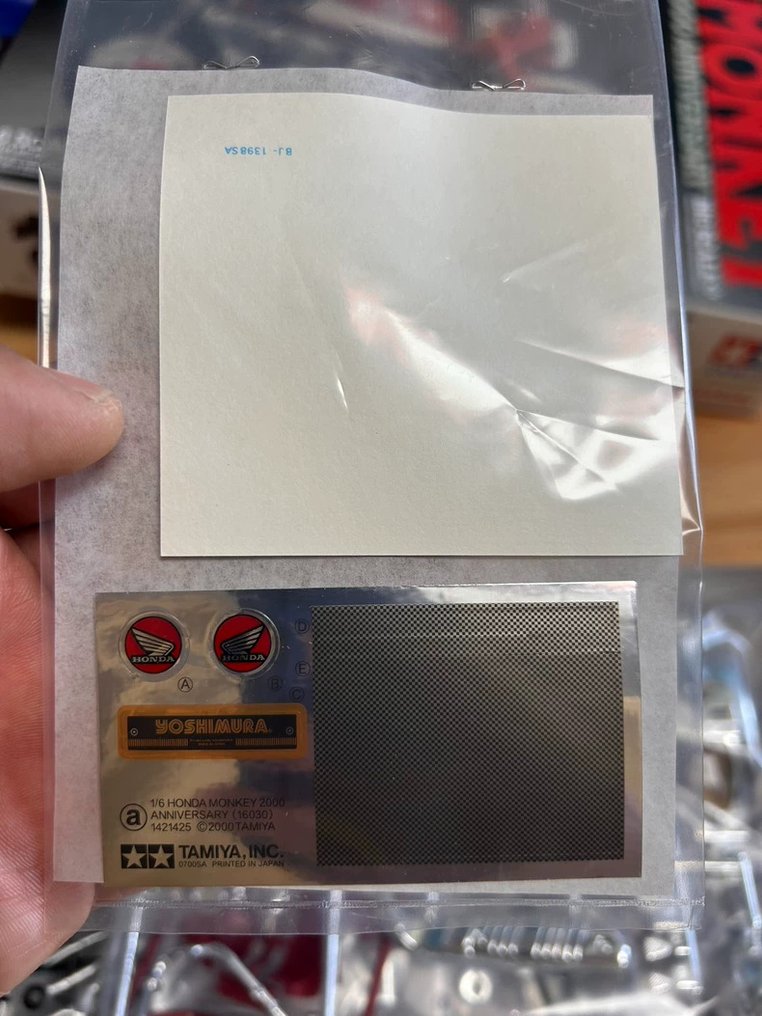 Tamiya 1:6 - Modellmotorrad - Honda Monkey 2000 Anniversary #1.0