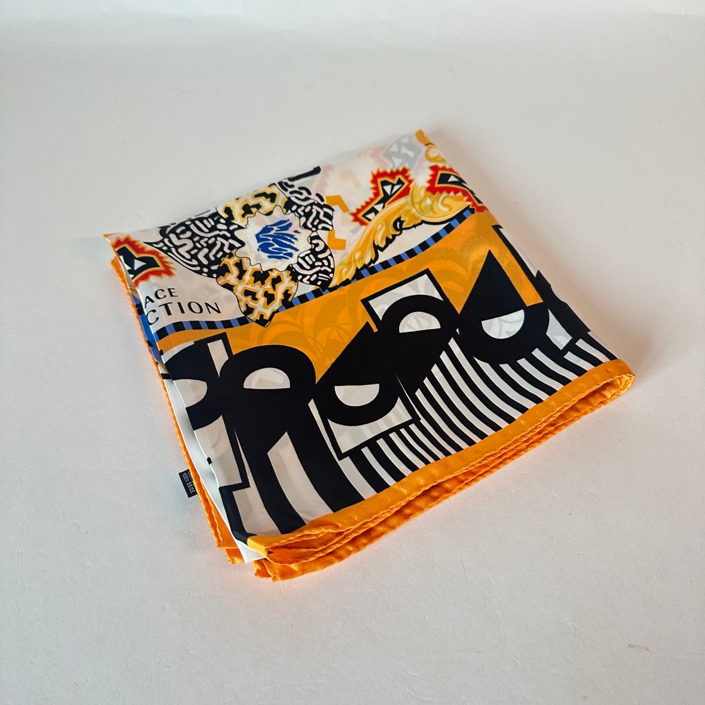 Versace - Estola (xaile) #1.0