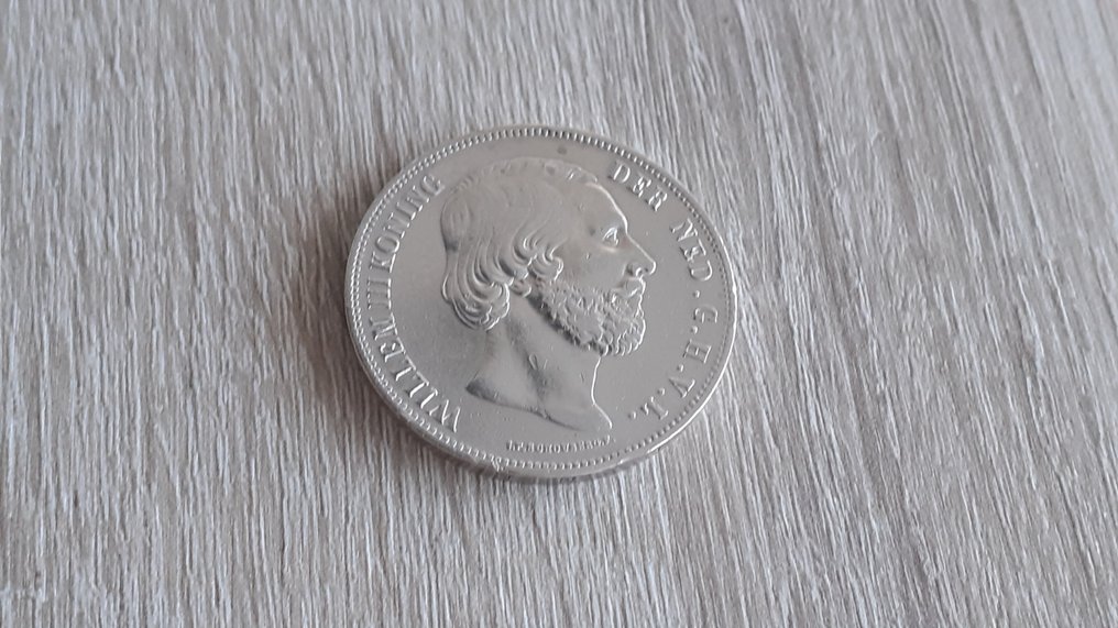 荷兰. 威廉三世. 2½ Gulden 1860 en 1864.  (没有保留价) #4.3