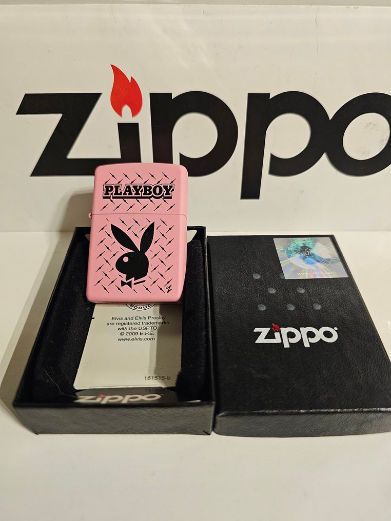 Zippo - Zippo "Playboy in Pink"  (F 16) - χωρίς τιμή ασφαλείας - Αναπτήρας - Χάλυβας #1.0