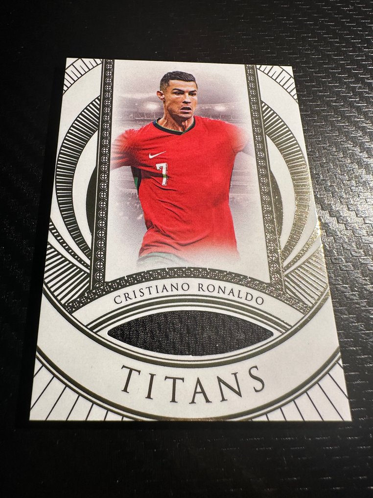 2017 Futera Titans Cristiano Ronaldo /15 - 1 Card - Excellent (EX) #2.1