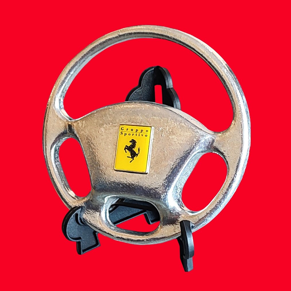 Ferrari Trophée volant vintage - Année 90 #1.0