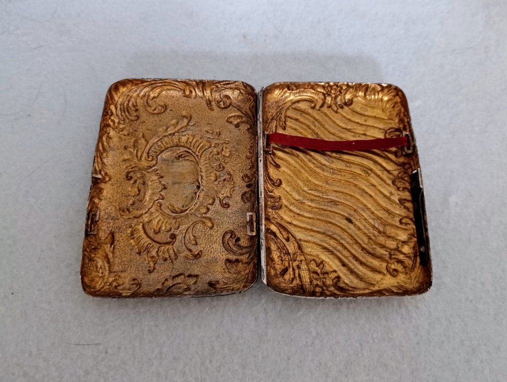 Ei pohjahintaa - Savukeannostelija - Hopeoitu #2.1