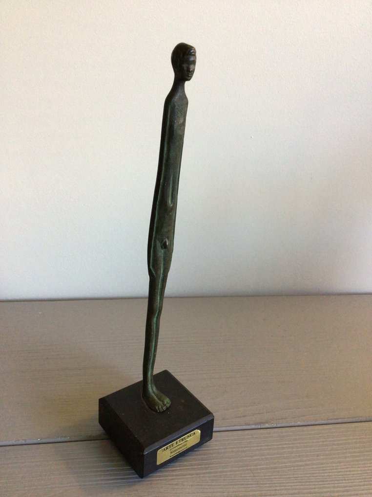 Naar Paolo Simoncini - 雕刻, “ Staande figuur “ Schaduw van de avond “ - 21 cm - 青銅色 #2.1