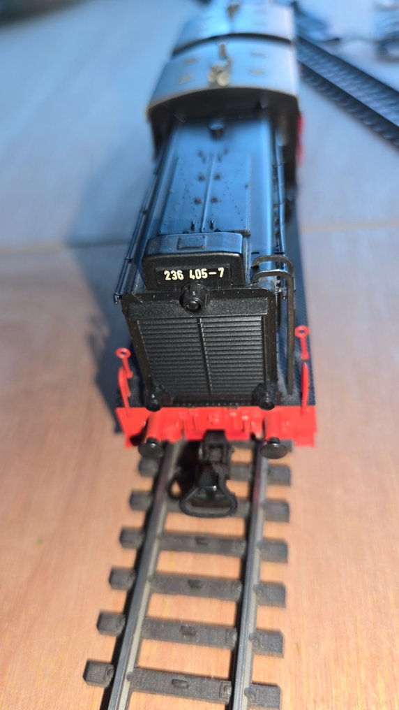 Märklin H0 - 3346 - Modellbahn (1) - BR236 Doppeltrieb - DB #1.0