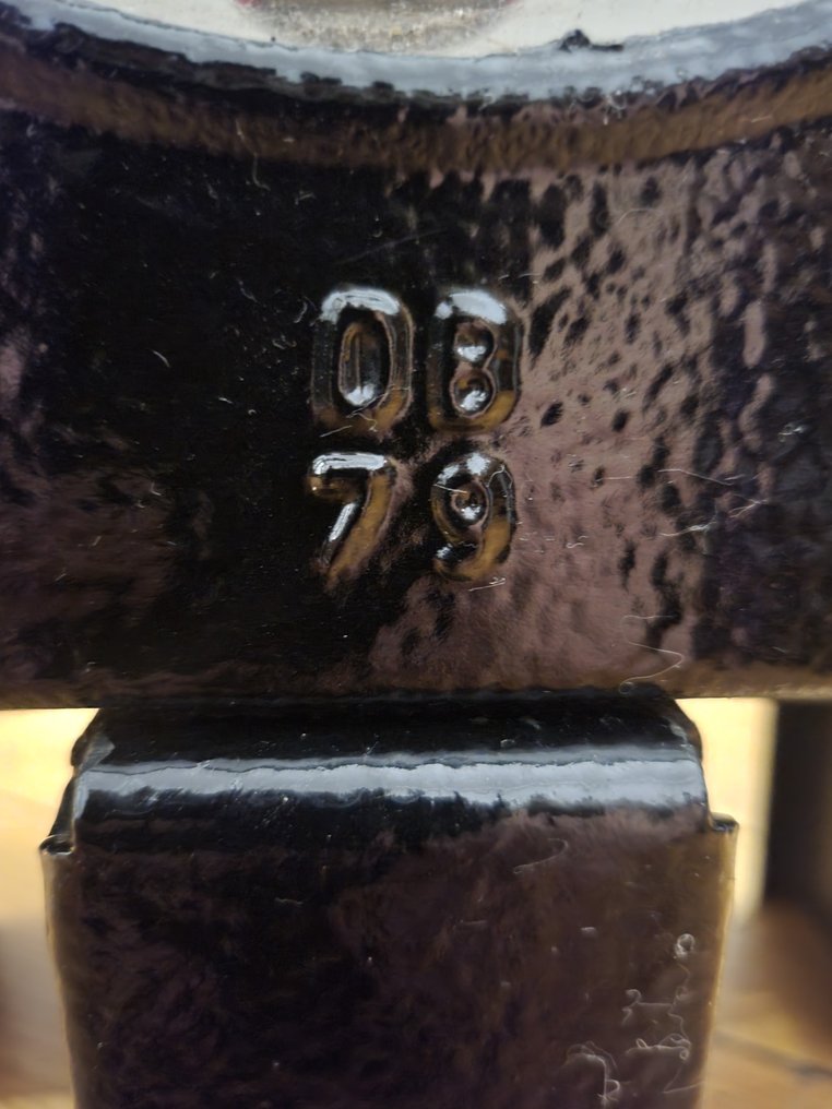 Lantern - cast iron #4.3