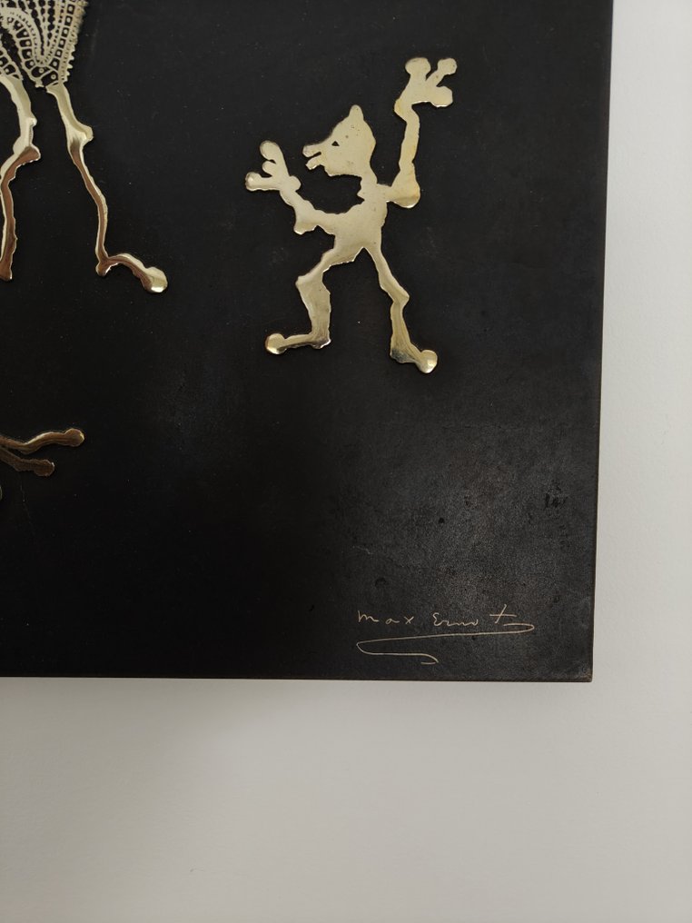 Max Ernst (1891-1976) - Bronze relief nº X, signed and numbered #3.2