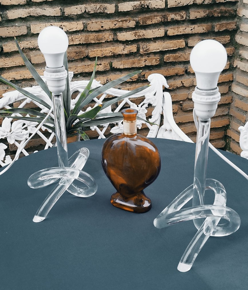 Dorothy Thorpe - Candeeiro de mesa (2) - design pretzel - metacrilato - Par de lâmpadas metacr #3.2