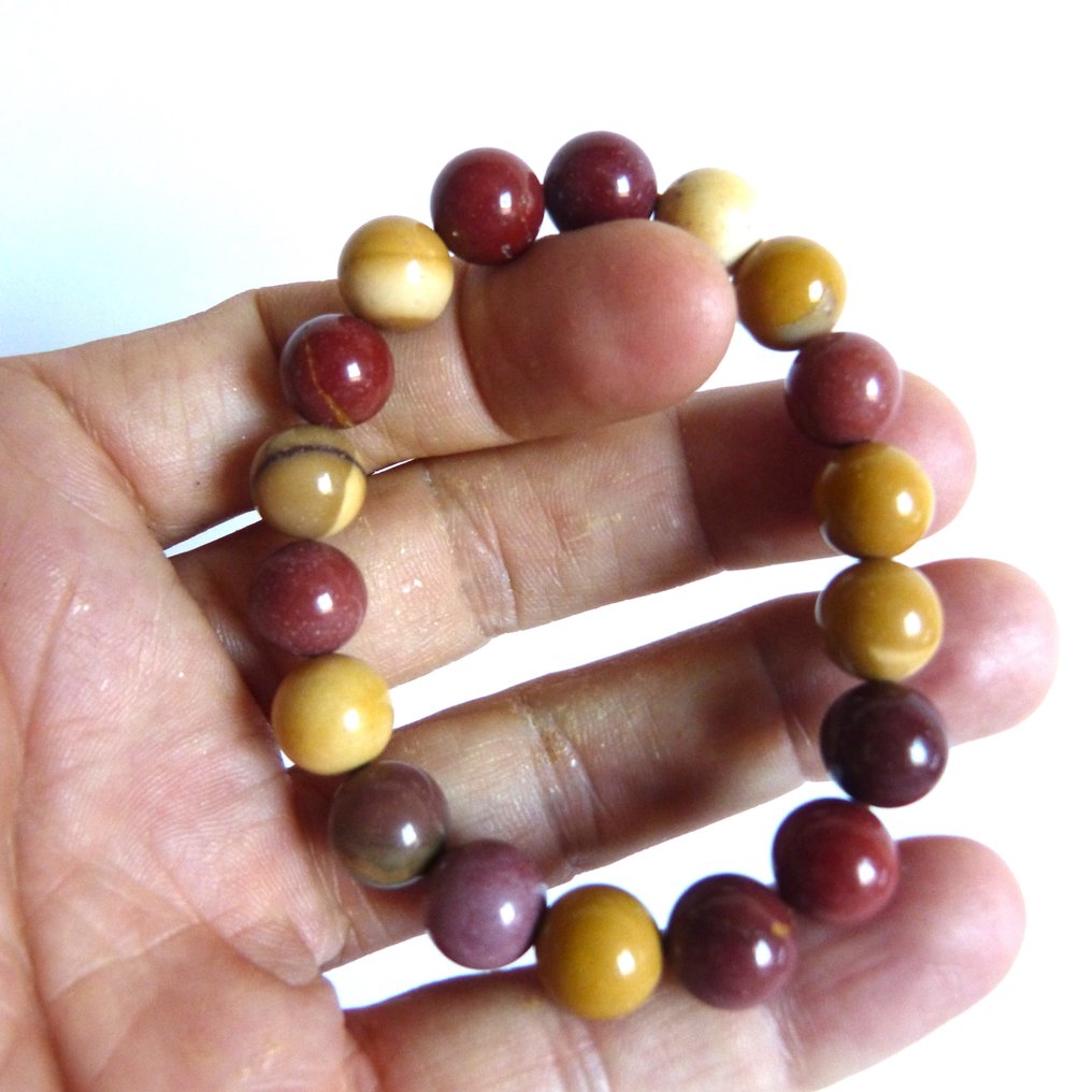 精美的青金石、虎睛石、红玉髓、绿玛瑙等手链系列。- 334 g #2.1