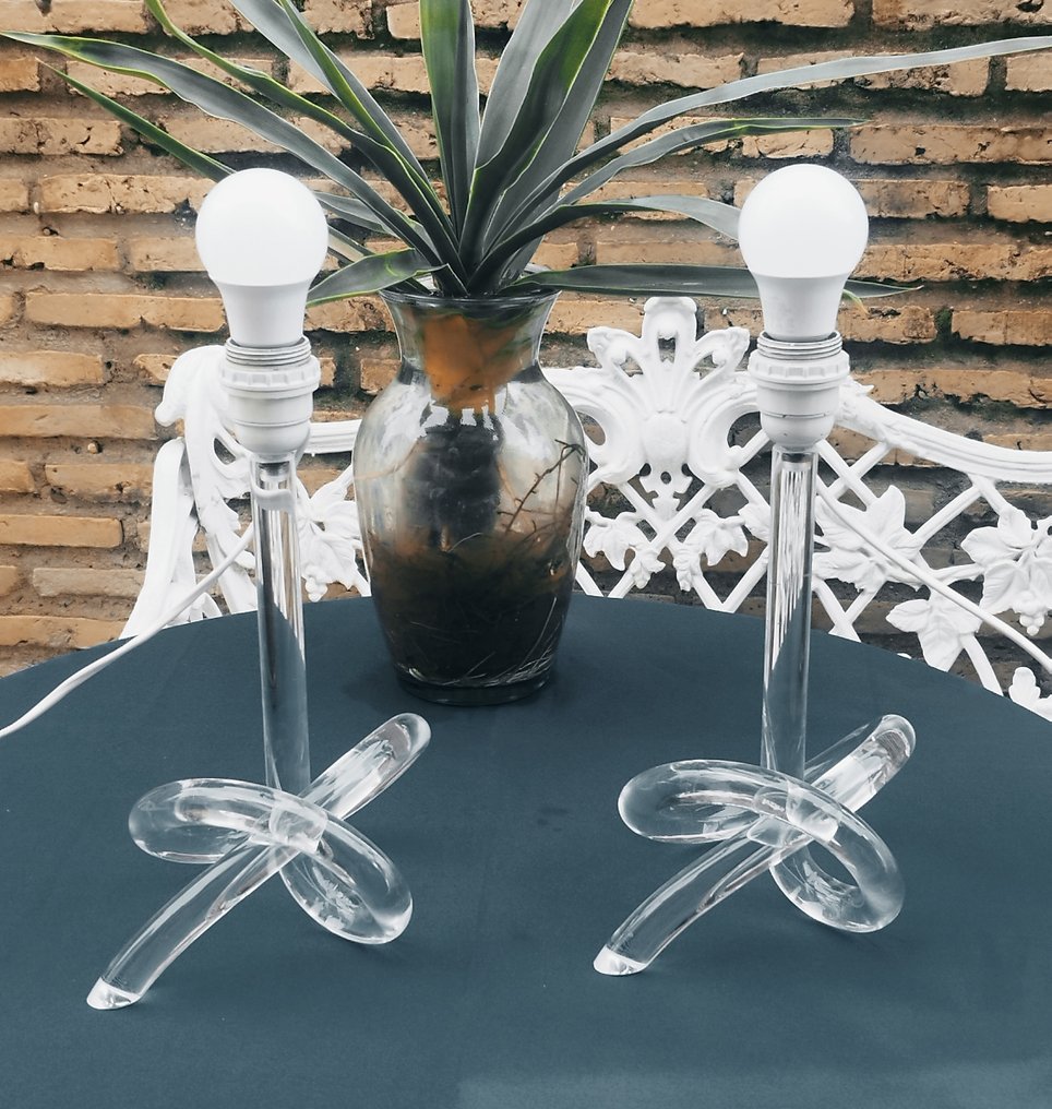 Dorothy Thorpe - Candeeiro de mesa (2) - design pretzel - metacrilato - Par de lâmpadas metacr #2.1